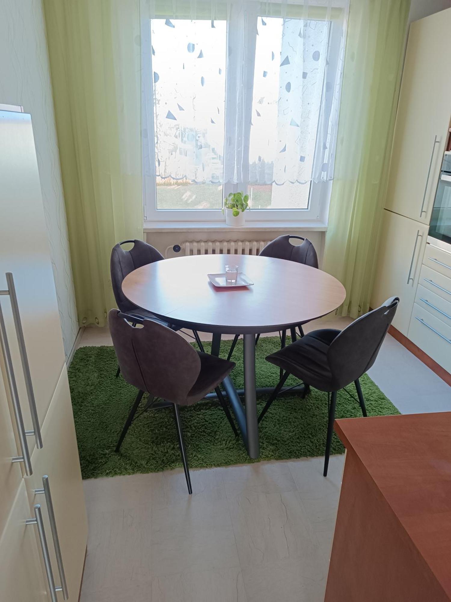Apartman Kolarova 클라토비 외부 사진
